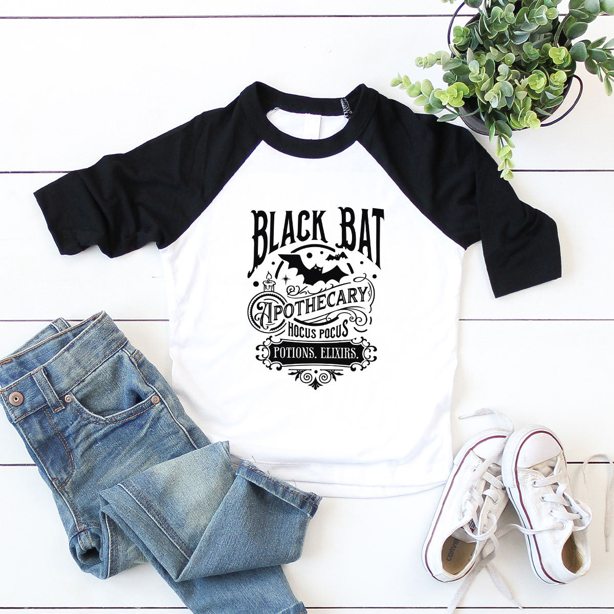 Funny Halloween Gifts, Bat Graphic Tees, Hocus Pocus Shirt, Spooky Season Tshirt, Apothecary Clothing, Women Vneck Shirts, Gift for Kids