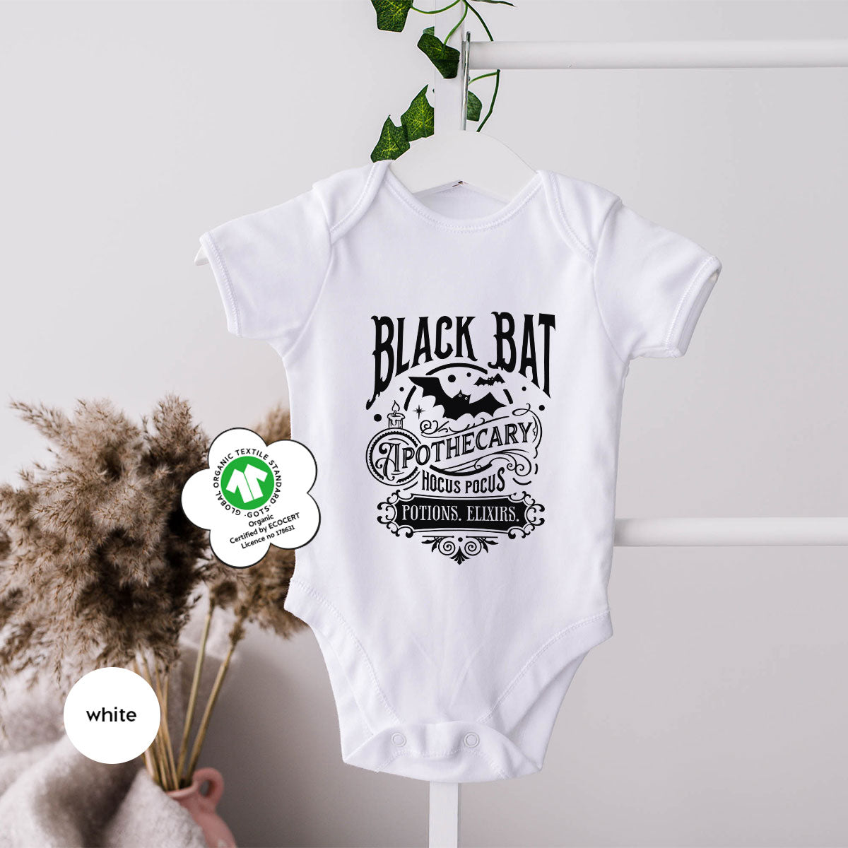 Funny Halloween Gifts, Bat Graphic Tees, Hocus Pocus Shirt, Spooky Season Tshirt, Apothecary Clothing, Women Vneck Shirts, Gift for Kids