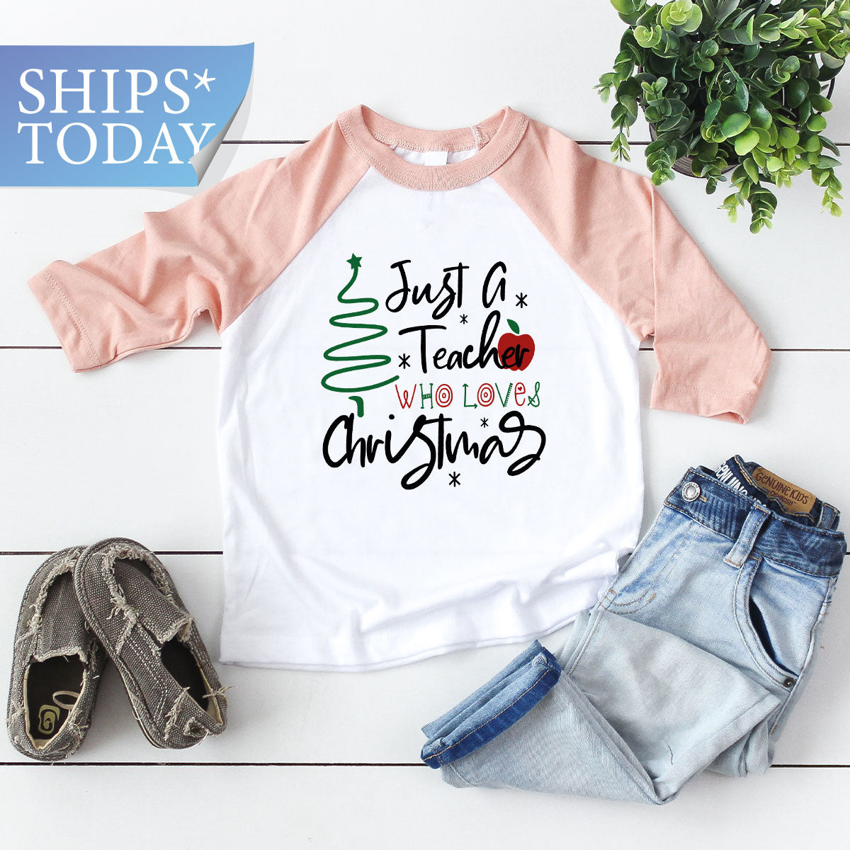 2023 Christmas Love Shirt, Just A Teach Who Loves Christmas Tee, Xmas 2023 Design T-Shirt