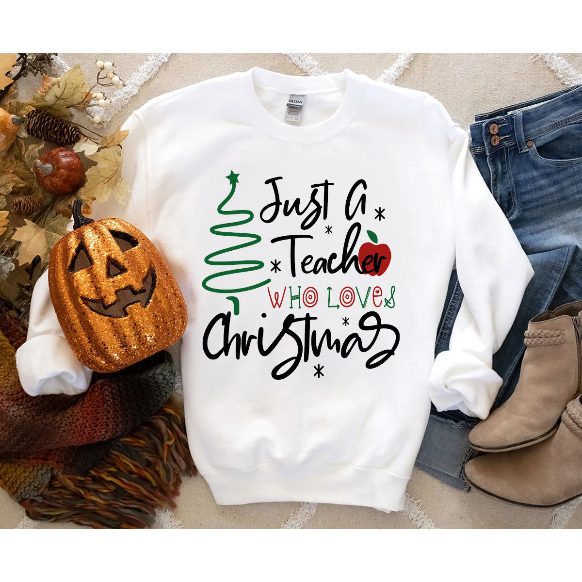 2023 Christmas Love Shirt, Just A Teach Who Loves Christmas Tee, Xmas 2023 Design T-Shirt