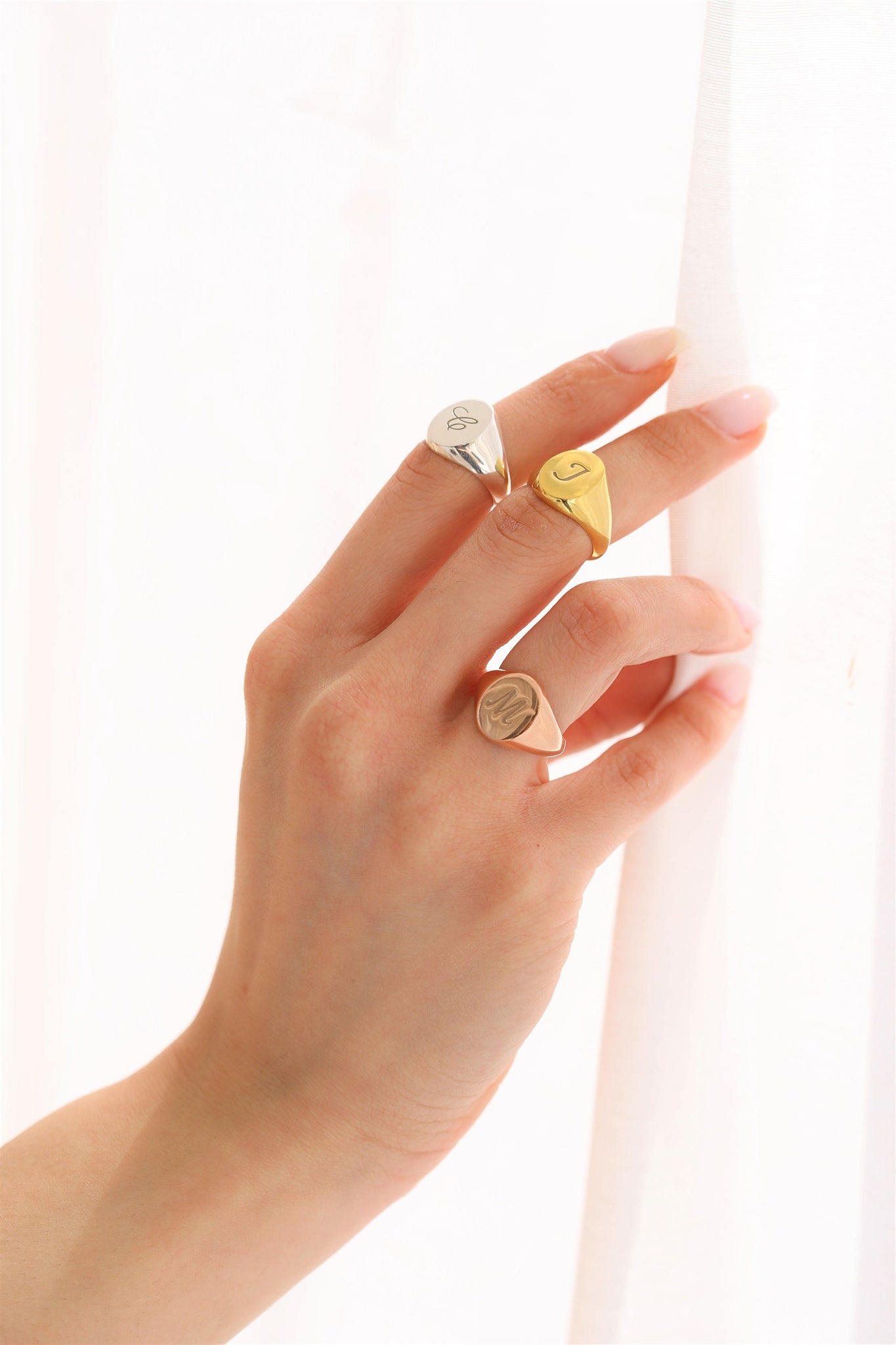 Custom Letter Ring, Mom Ring, Sterling Silver Ring, Mothers Day Ring, Dainty Ring, Engraved Initial Ring, Personalized Ring, Rings For Mom