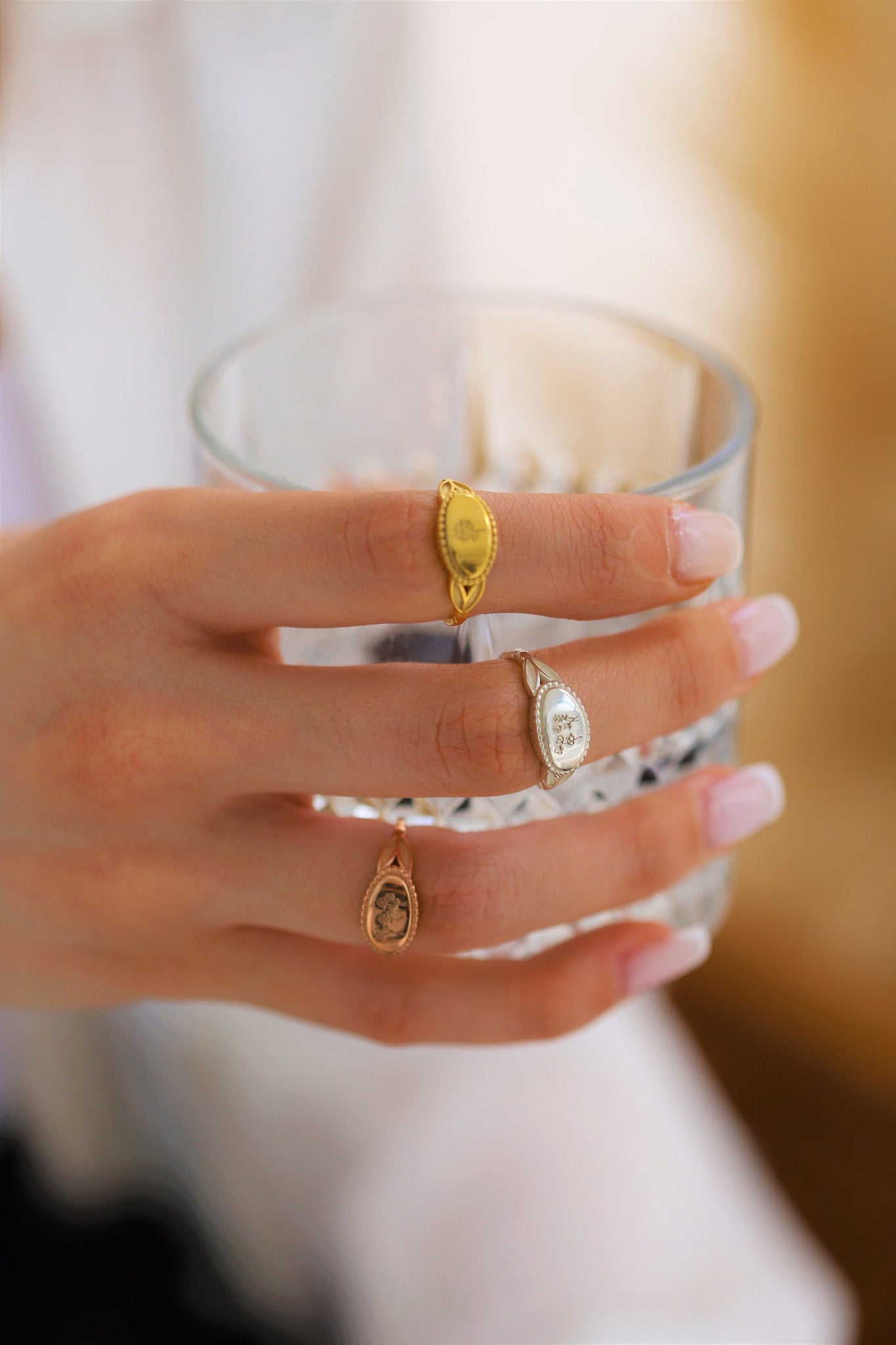 Multiple Birth Flower Ring, Mothers Day Ring, Birth Month Flower Ring, Custom Dainty Ring, Birthday Gift For Mom, Engraved Cute Ring