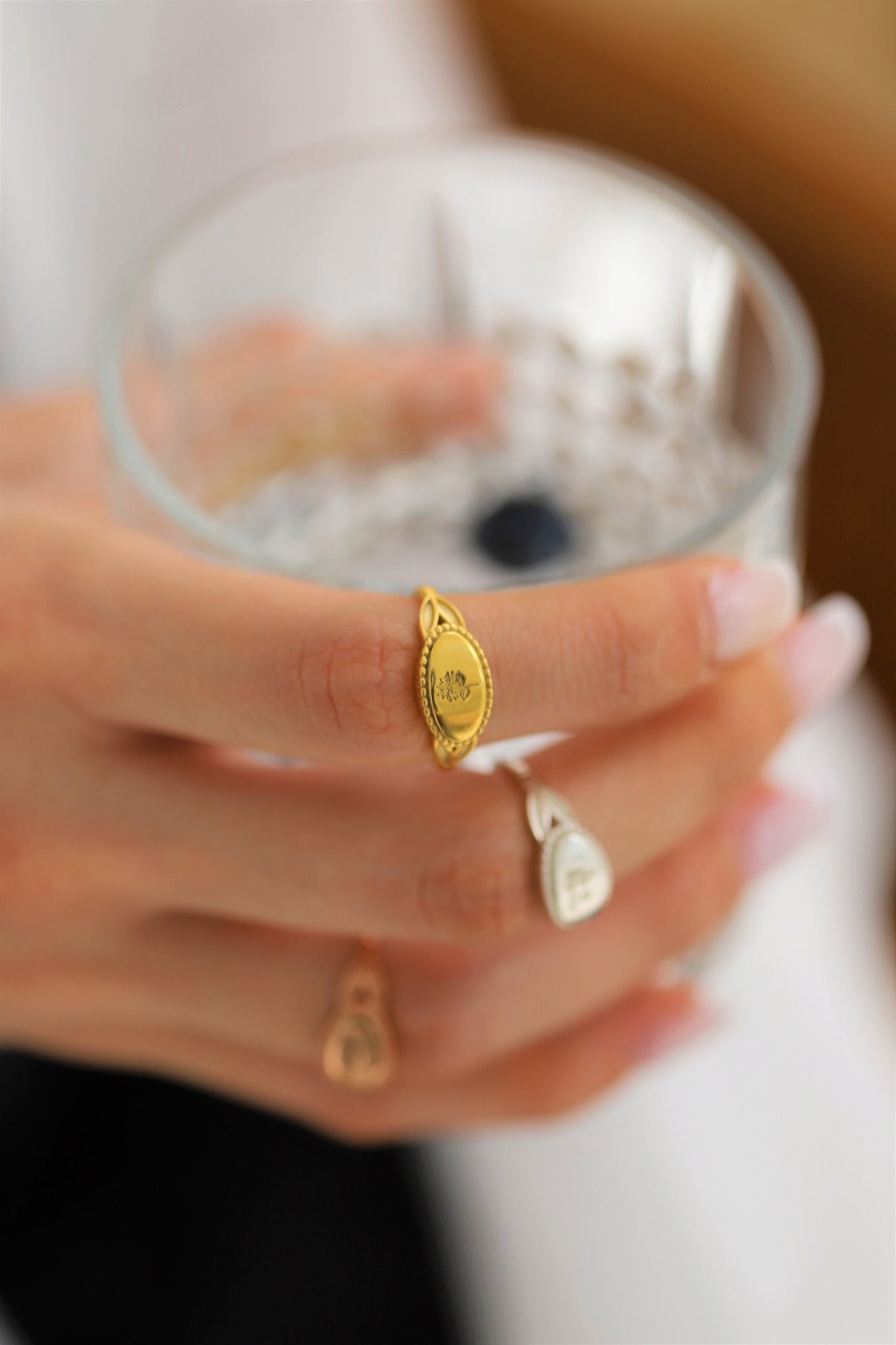 Multiple Birth Flower Ring, Mothers Day Ring, Birth Month Flower Ring, Custom Dainty Ring, Birthday Gift For Mom, Engraved Cute Ring